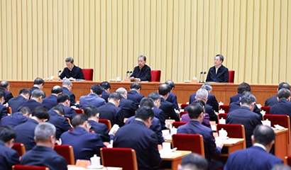 习近平对全面依法治国工作作出重要指示强调：坚持党的领导人民当家作主依法治国有机统一 合力开创法治中国建设新局面